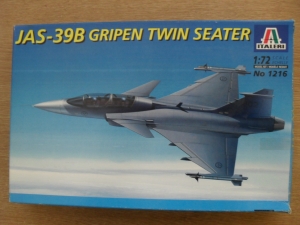 ITALERI 1/72 1216 JAS-39B GRIPEN TWIN SEAT